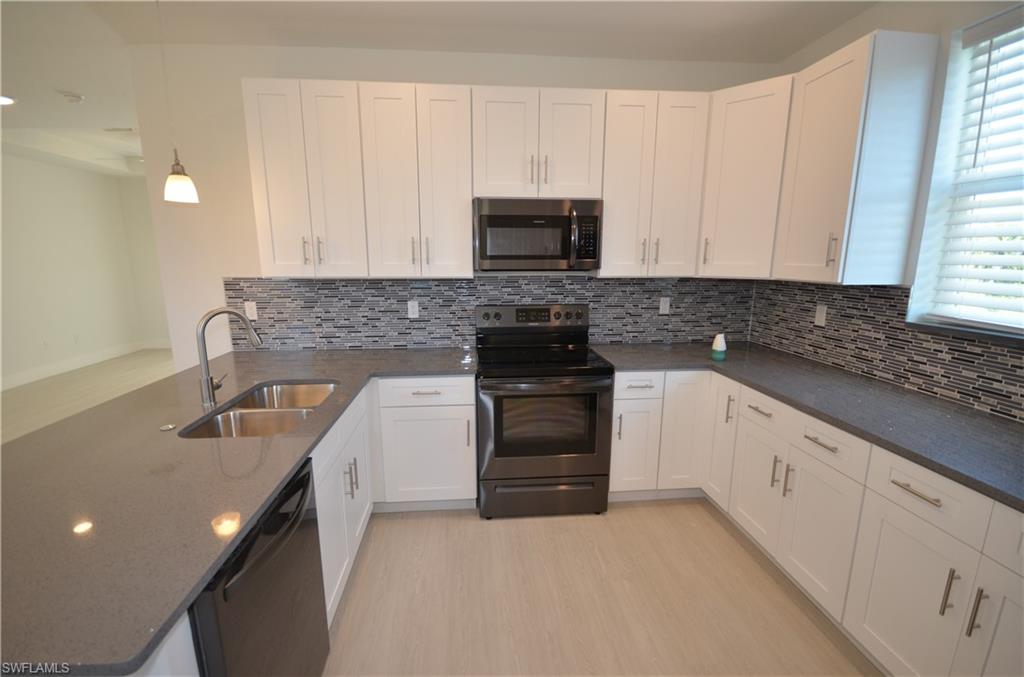8581 Agate St Property Photo 20