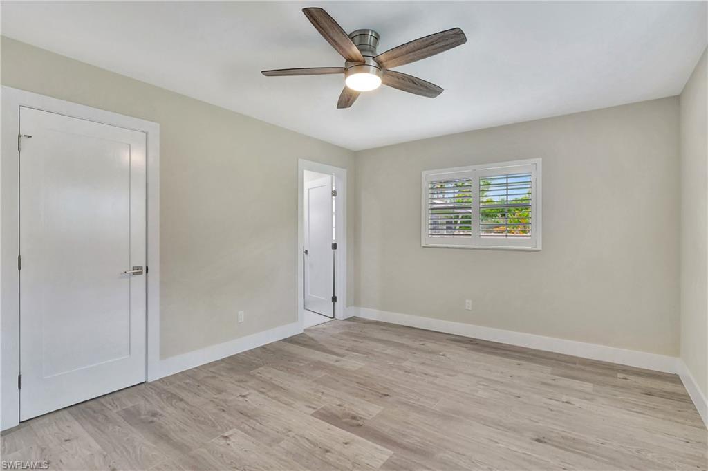 1084 Lake Shore Ct Property Photo 22