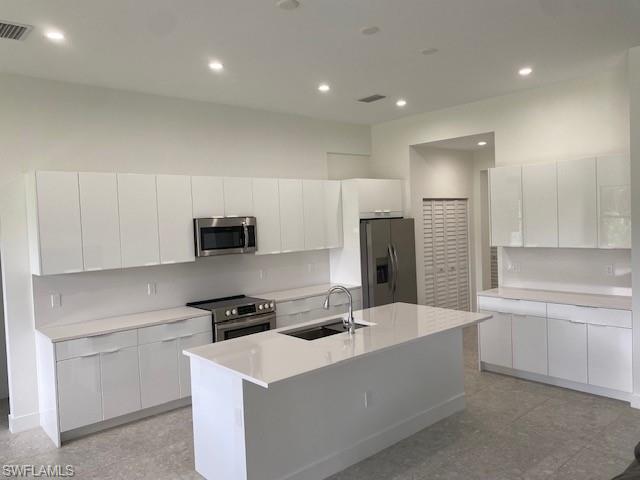 1544 Everglades Blvd S Property Photo 3