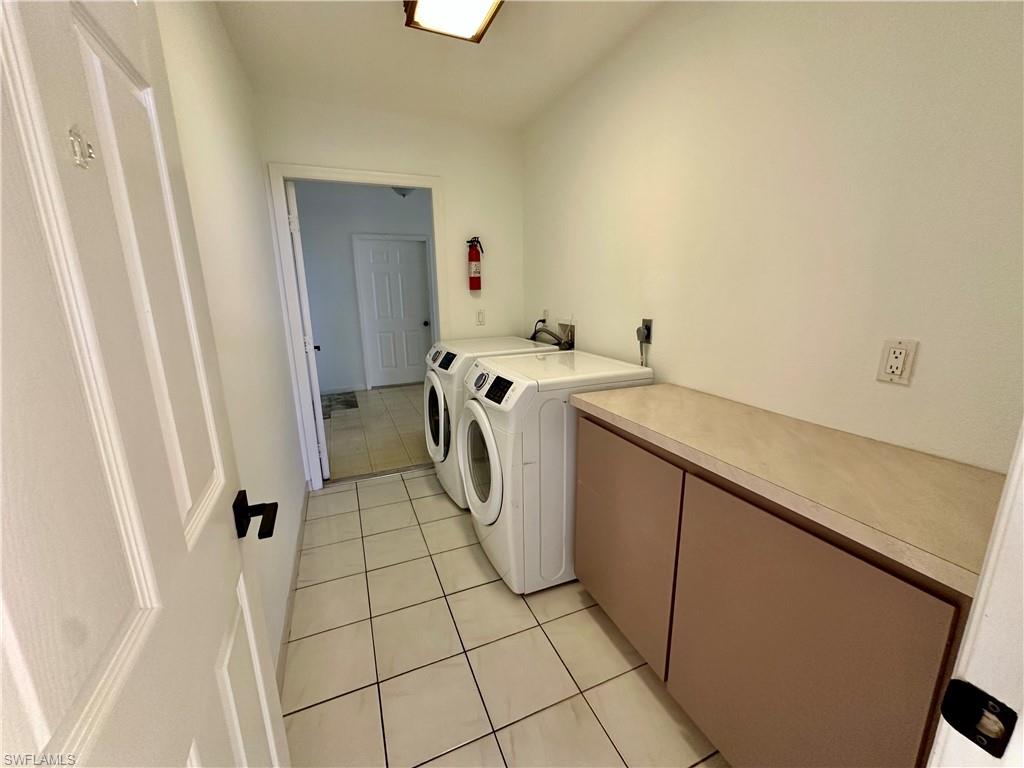 1922 Se 10th Pl Property Photo 24