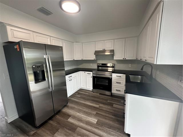 1200 Jeronimo Dr Property Photo 3