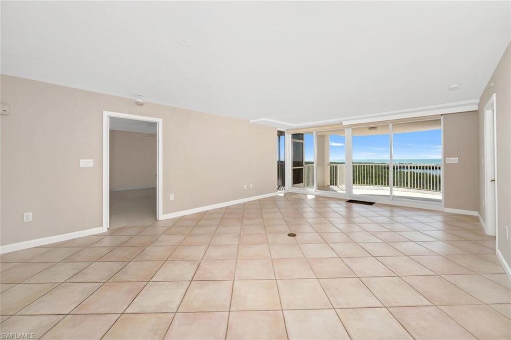 6849 Grenadier Blvd # 802 Property Photo 17
