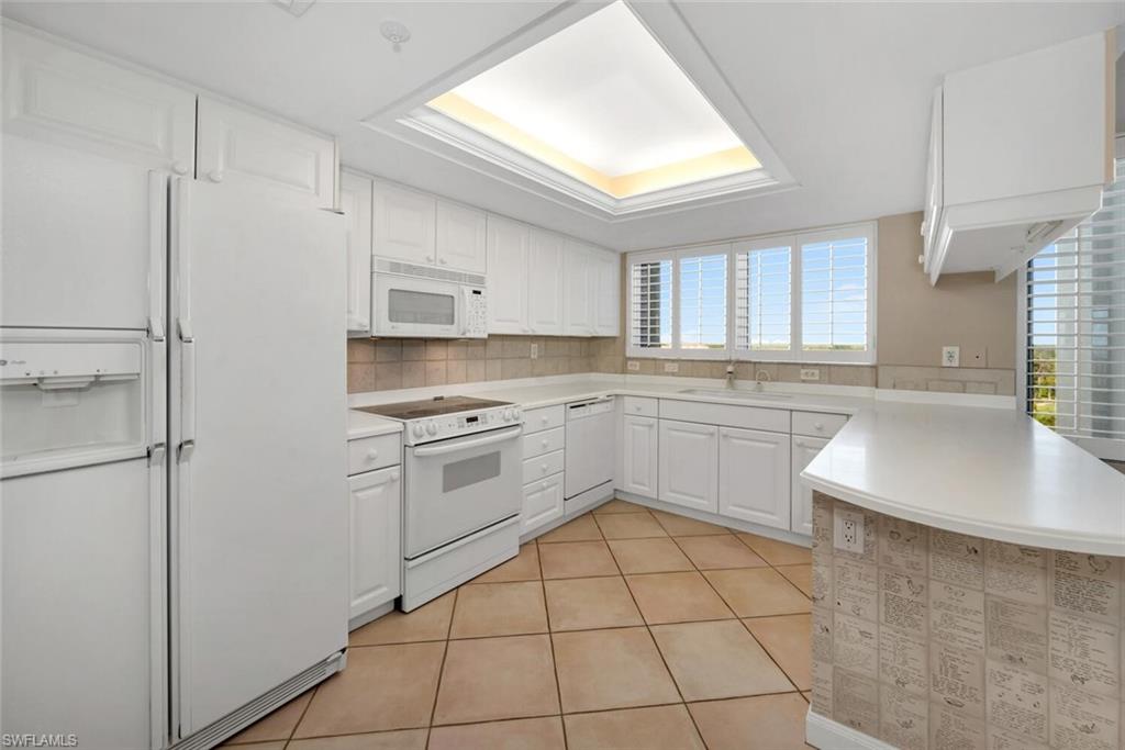 6849 Grenadier Blvd # 802 Property Photo 19