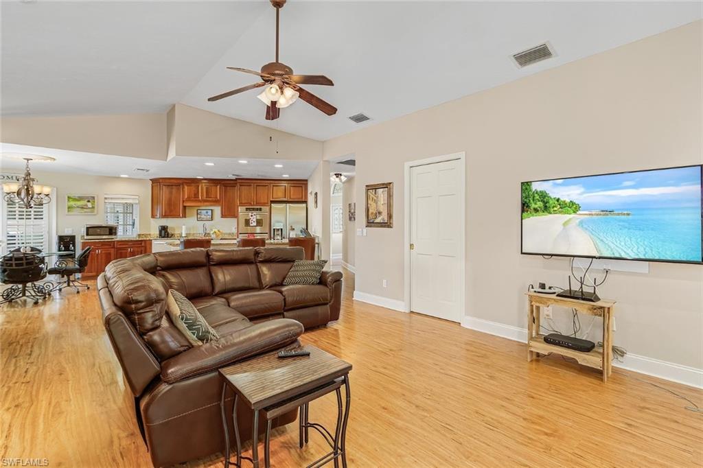 6930 Julie Ann Ct Property Photo 27