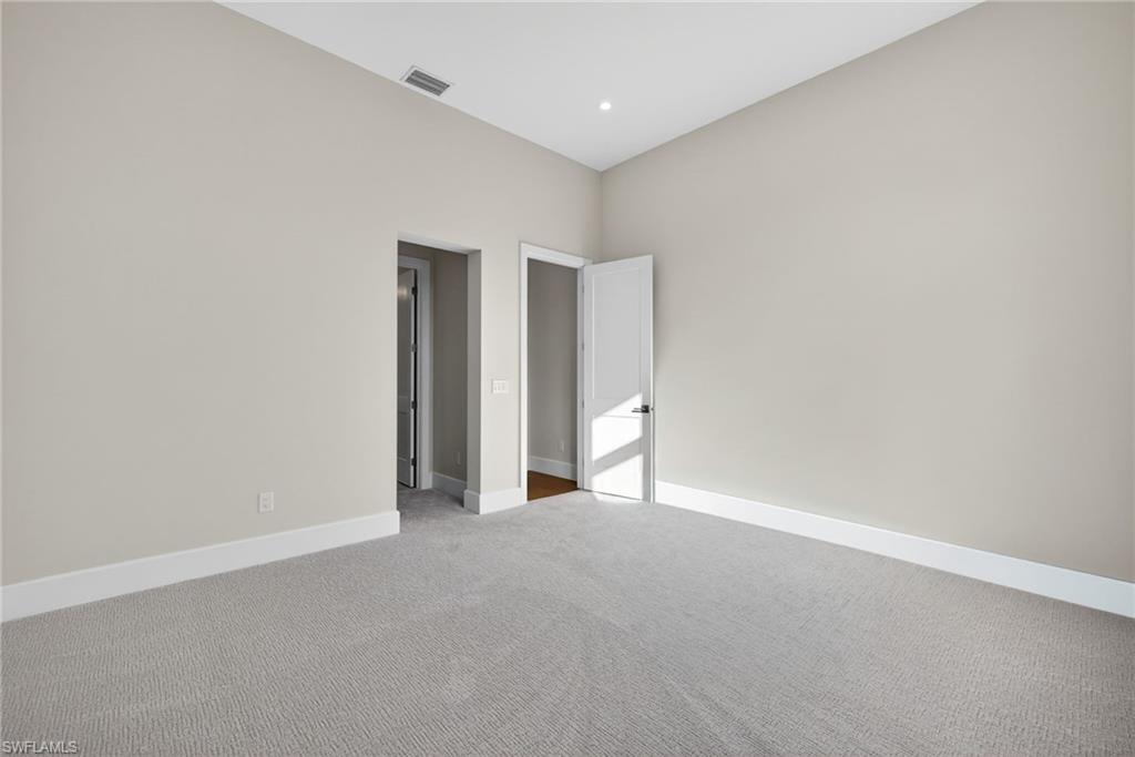 2055 Cambridge Park Dr Property Photo 25