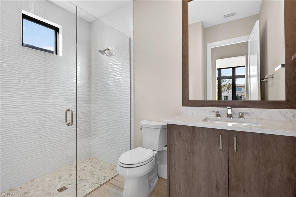 2055 Cambridge Park Dr Property Photo 26