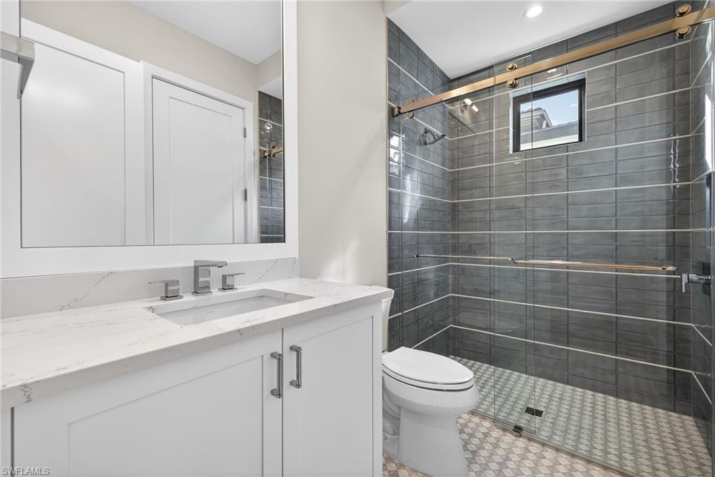 2055 Cambridge Park Dr Property Photo 29