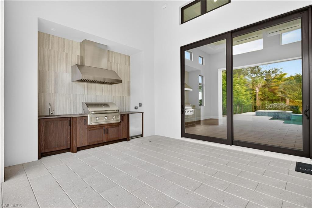 2055 Cambridge Park Dr Property Photo 34