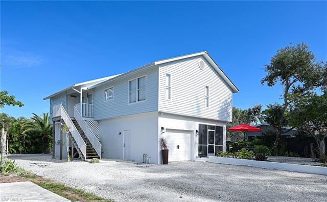 4422-4424 Pine Lake Rd Property Photo 1