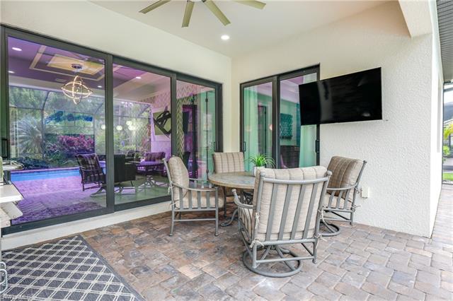 2098 Antigua Ln Property Photo 25