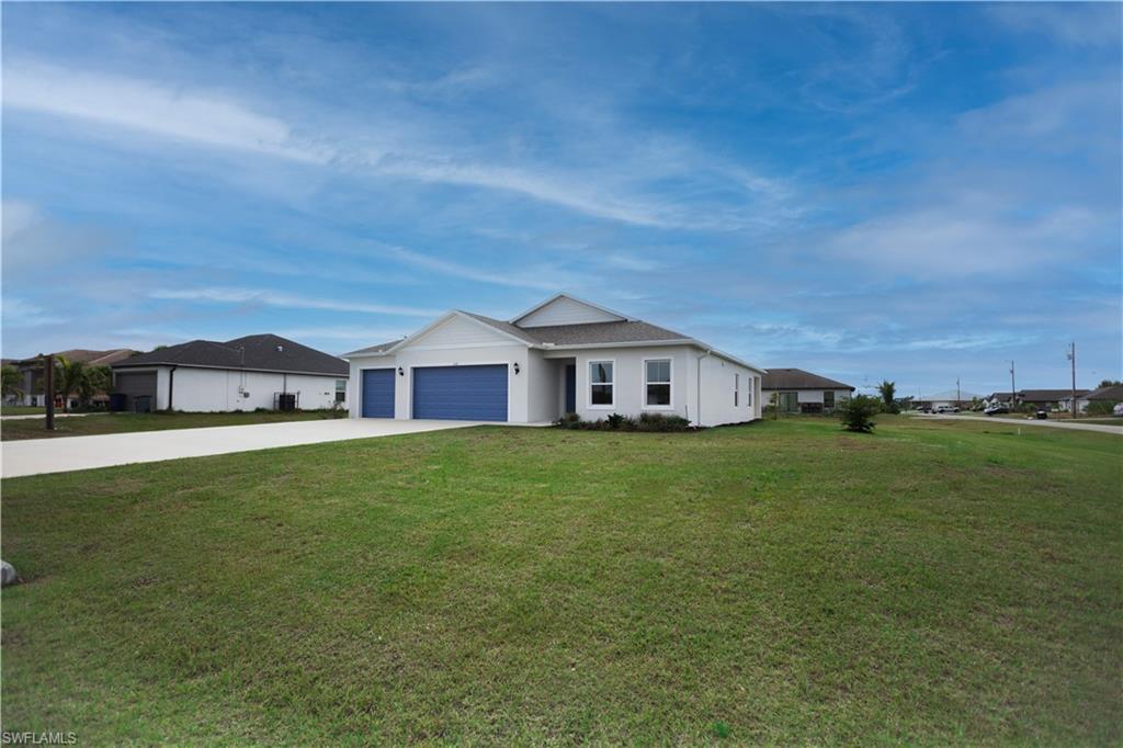 238 Blackstone Dr Property Photo 2