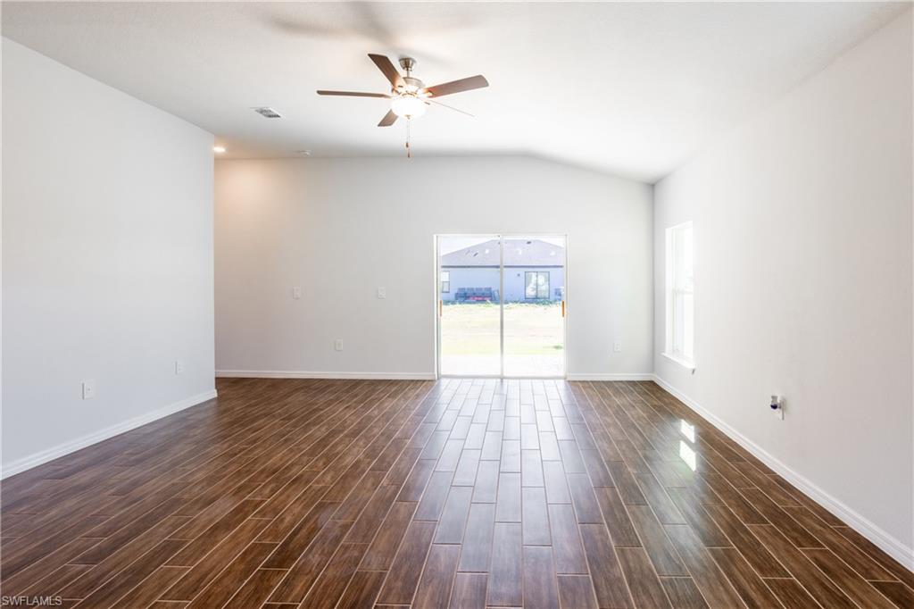 238 Blackstone Dr Property Photo 11