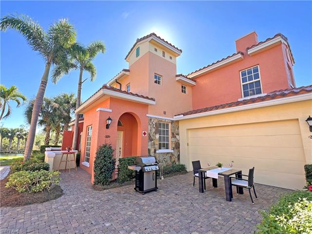 8543 Via Lungomare Cir 201 Property Photo 2