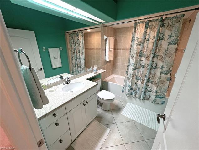 8543 Via Lungomare Cir 201 Property Photo 12