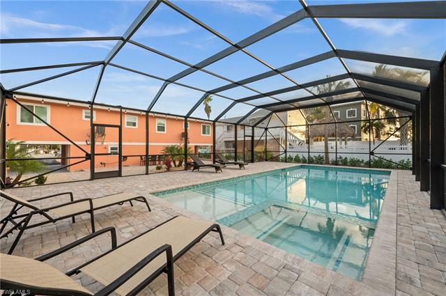 113-115 Bahia Via Property Photo 4