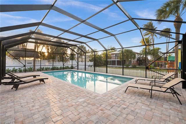 113-115 Bahia Via Property Photo 8