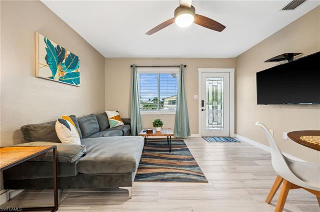 113-115 Bahia Via Property Photo 18