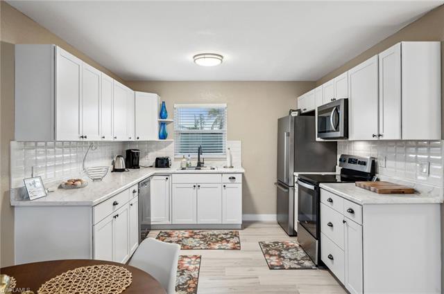 113-115 Bahia Via Property Photo 19