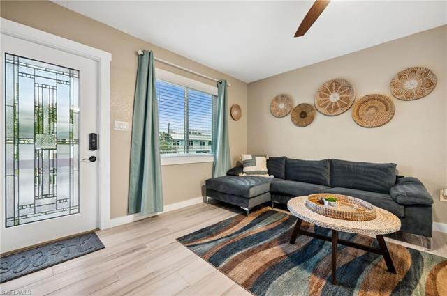 113-115 Bahia Via Property Photo 27