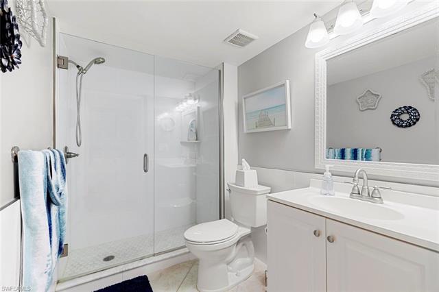 1195 Wildwood Lakes Blvd 6-101 Property Photo 17