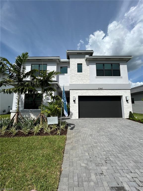 20460 Estero Crossing Blvd Property Photo 1