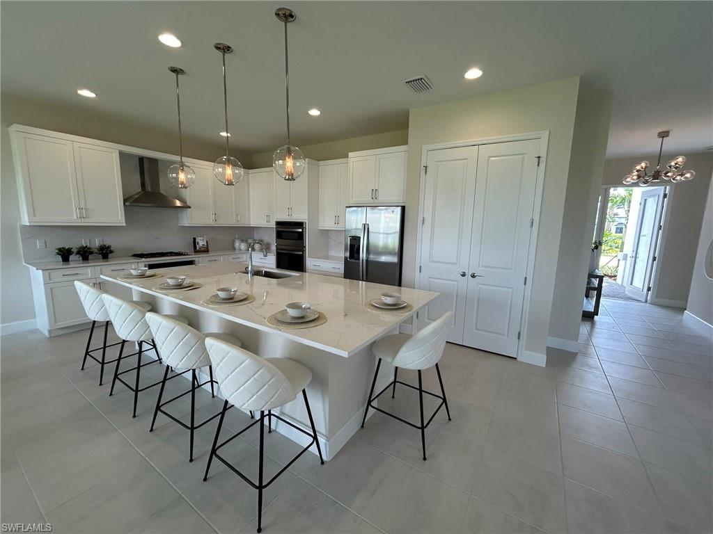 20460 Estero Crossing Blvd Property Photo 4