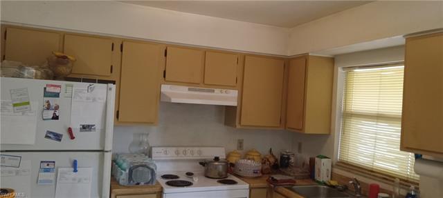 9116-9124 Tangelo Blvd Property Photo 4