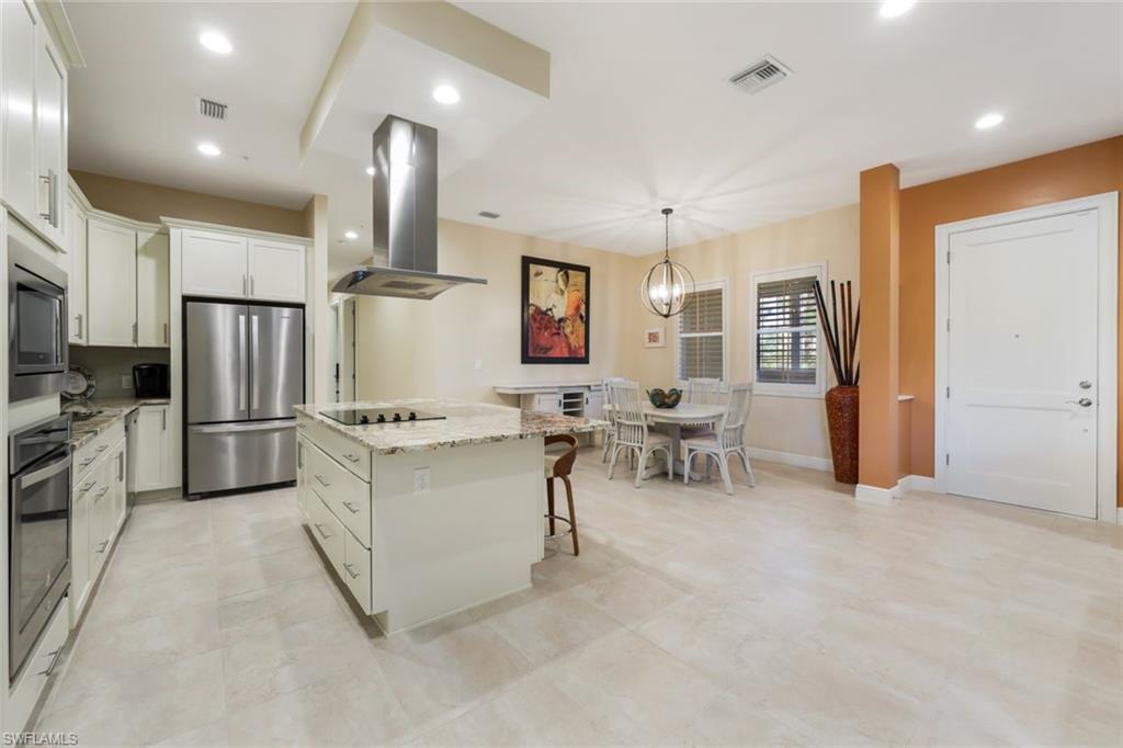 21460 Strada Nuova Cir # B206 Property Photo 8