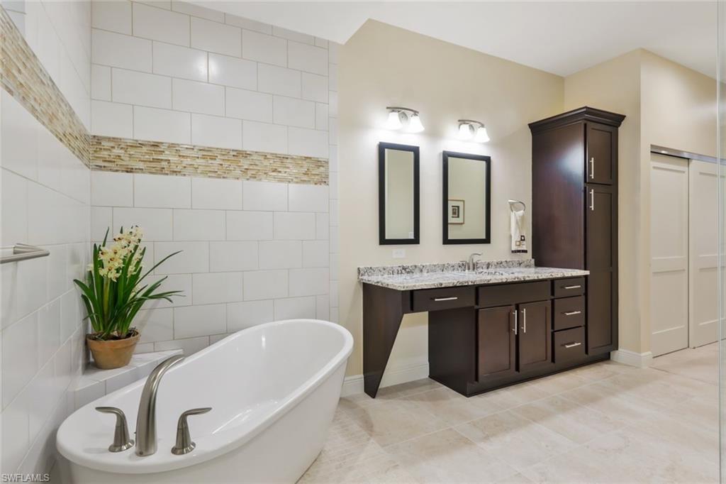 21460 Strada Nuova Cir # B206 Property Photo 10