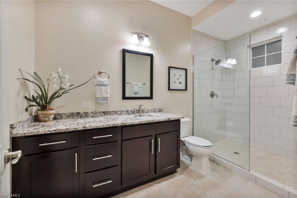 21460 Strada Nuova Cir # B206 Property Photo 14