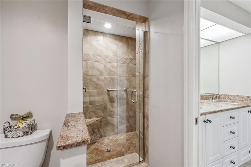 770 Waterford Dr # 202 Property Photo 14