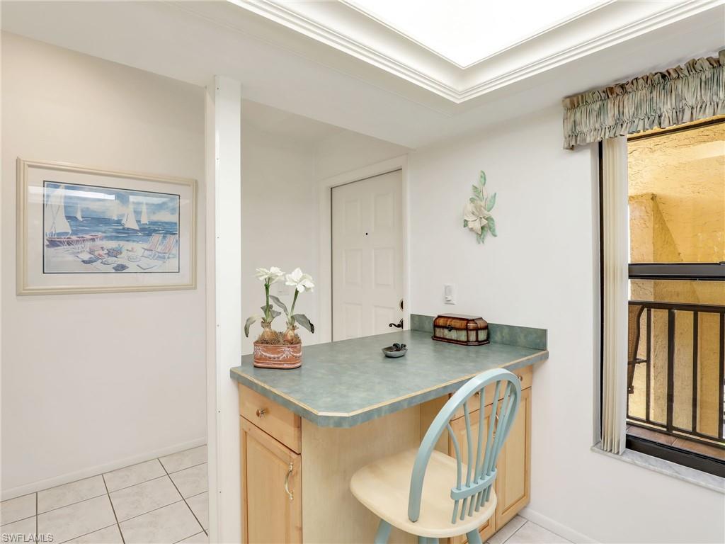 8336 Charter Club Cir # 9 Property Photo 6