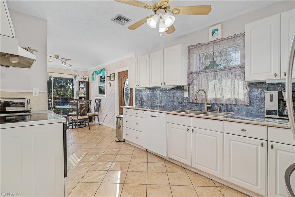 5888 Sea Bass Rd Property Photo 7