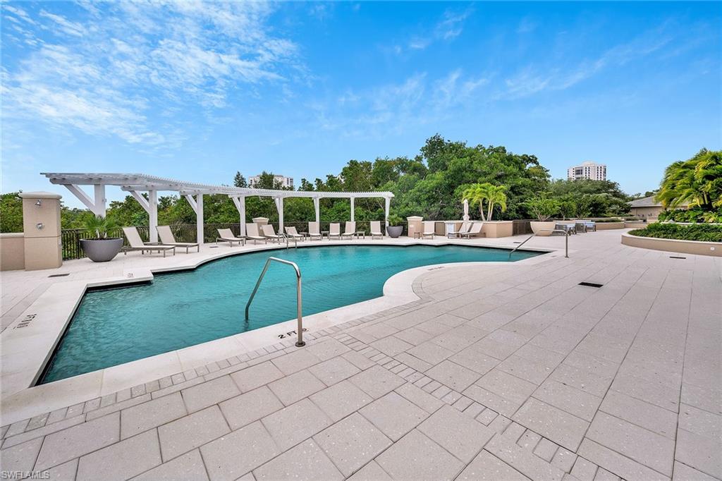 8960 Bay Colony Dr # 104 Property Photo 20