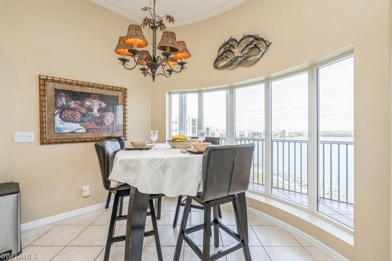 4141 Bay Beach Ln Property Photo 8