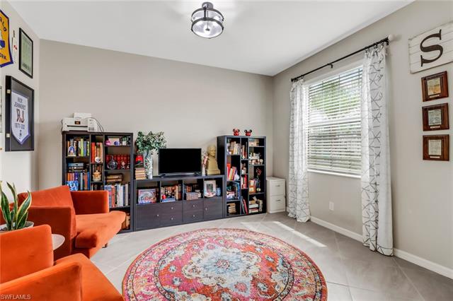 2211 Dancy St Property Photo 6