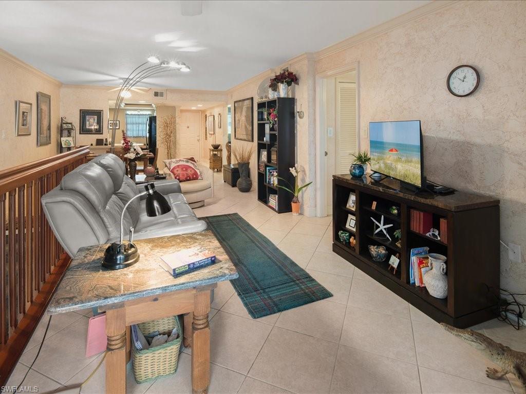 9395 Pennsylvania Ave # 6 Property Photo 8