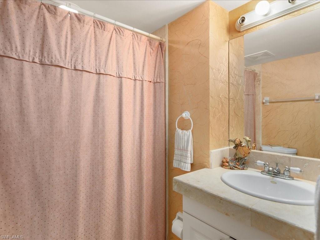 9395 Pennsylvania Ave # 6 Property Photo 16