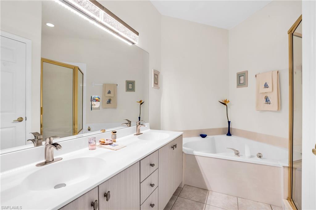 2220 Arielle Dr # 2008 Property Photo 13