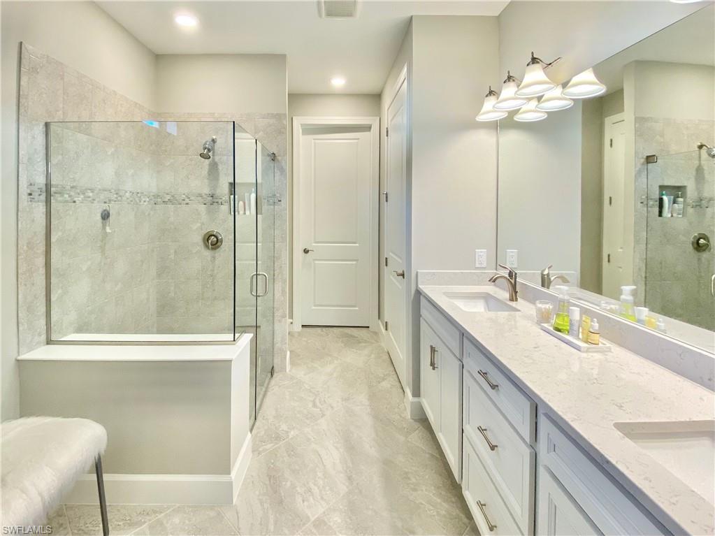 9387 Greyhawk Trl Property Photo 6
