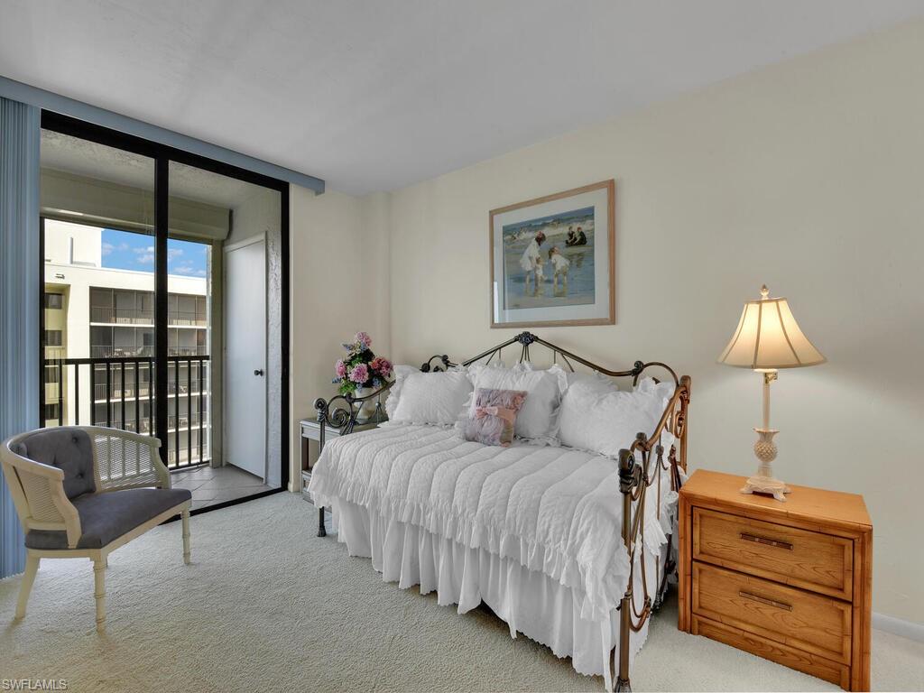 26235 Hickory Blvd # 12c Property Photo 26