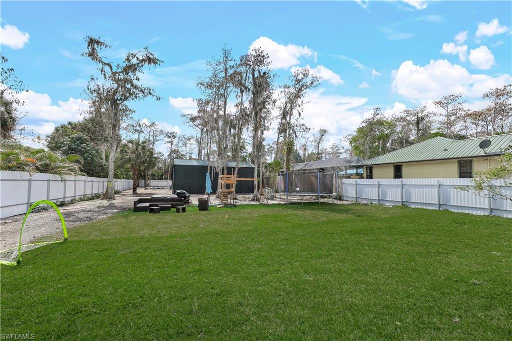 5820 Lancewood Way Property Photo 12