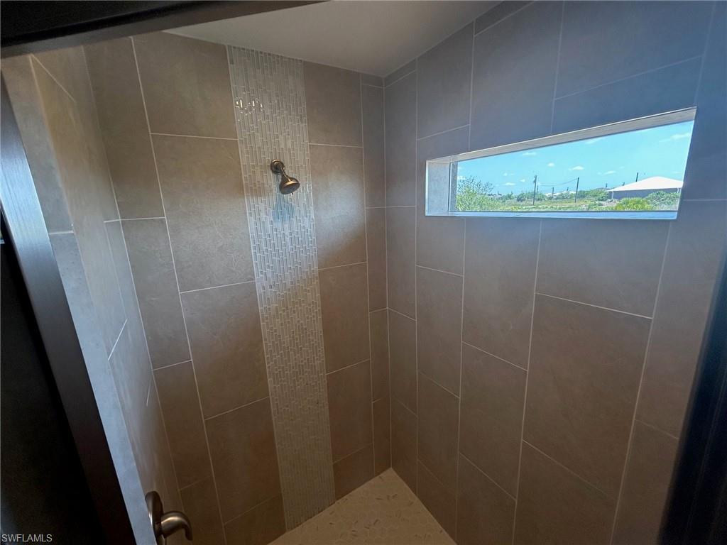469 Cheshire Ct Property Photo 11