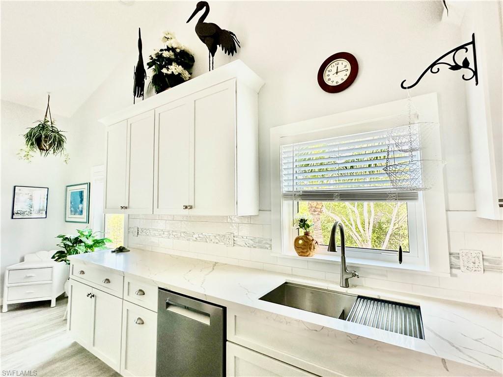 3770 Park Ave W Property Photo 4