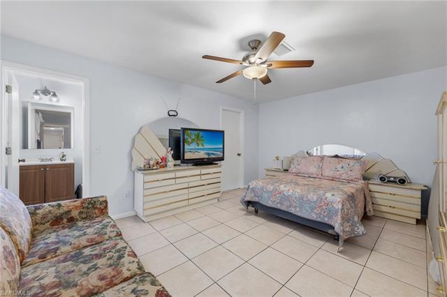 4204-4206 Santa Barbara Blvd Property Photo 23