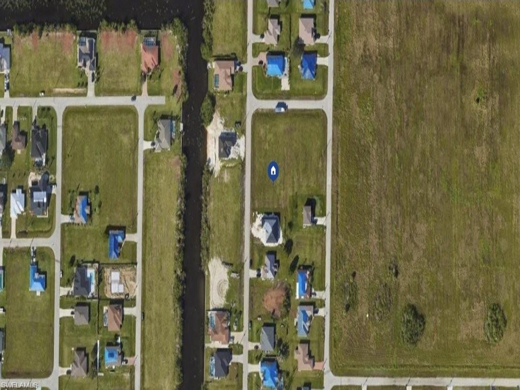 1021 NW 12th AVE Property Photo 1