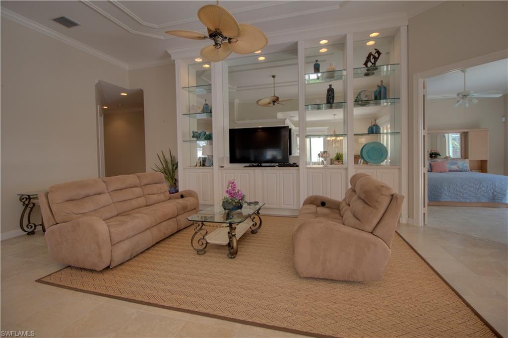 7850 Orvieto Ct Property Photo 5