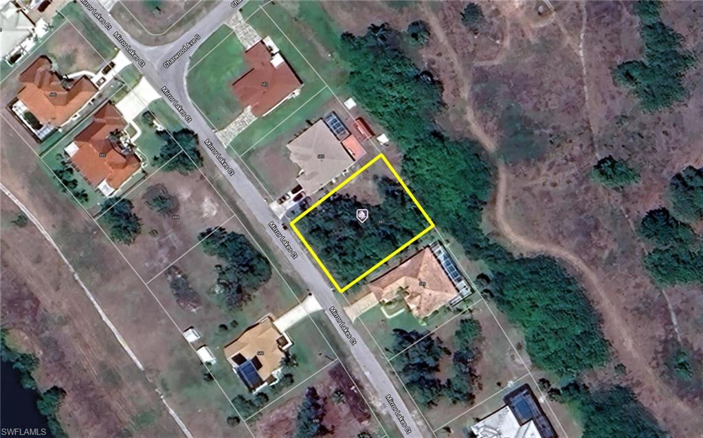 687 Mirror Lakes CT Property Photo 1