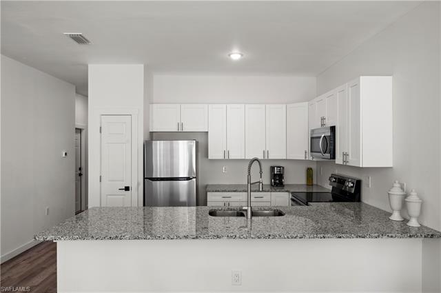 2229-2231 Armour Rd Property Photo 8