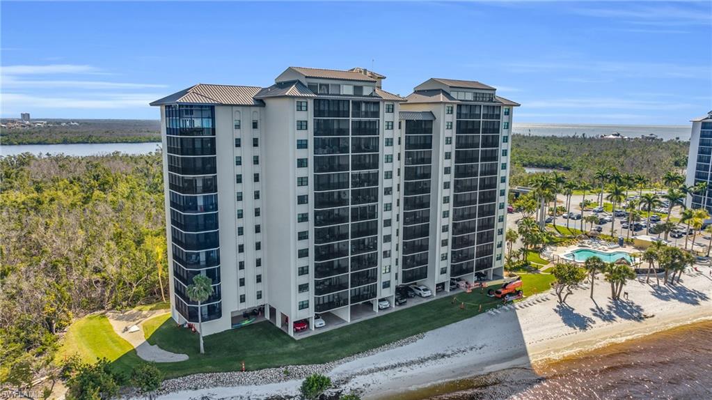 17080 Harbour Point Dr # 214 Property Photo 4